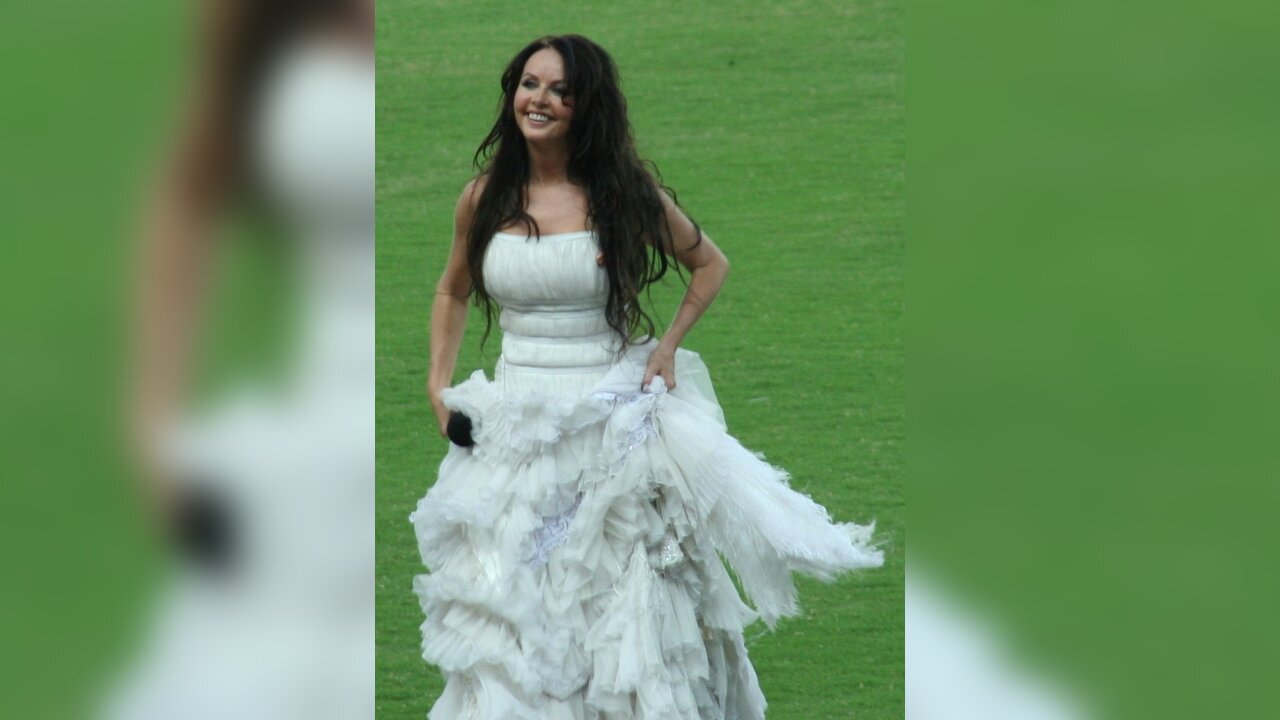 Sarah Brightman — A Winter Symphony